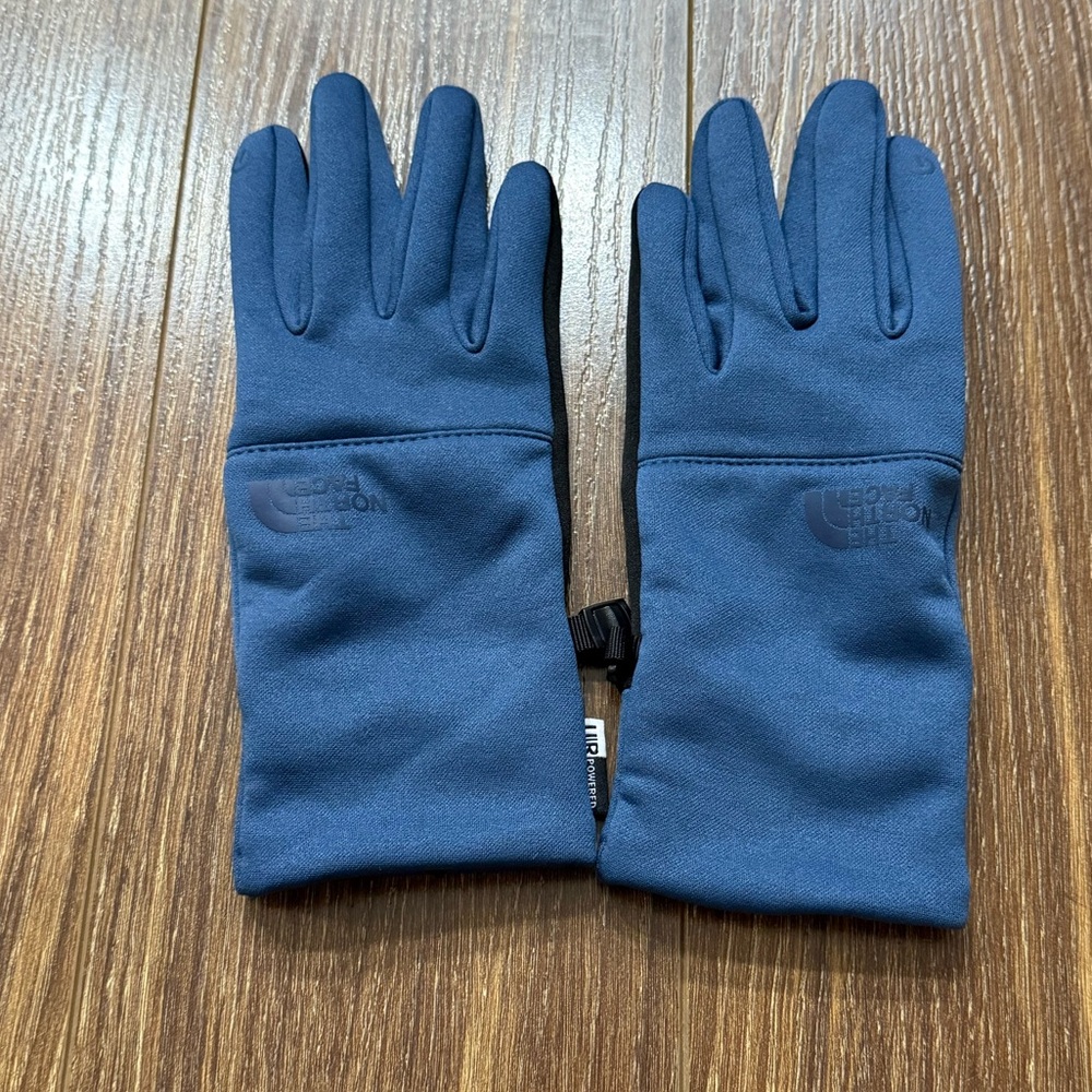 The North Face Gloves size medium